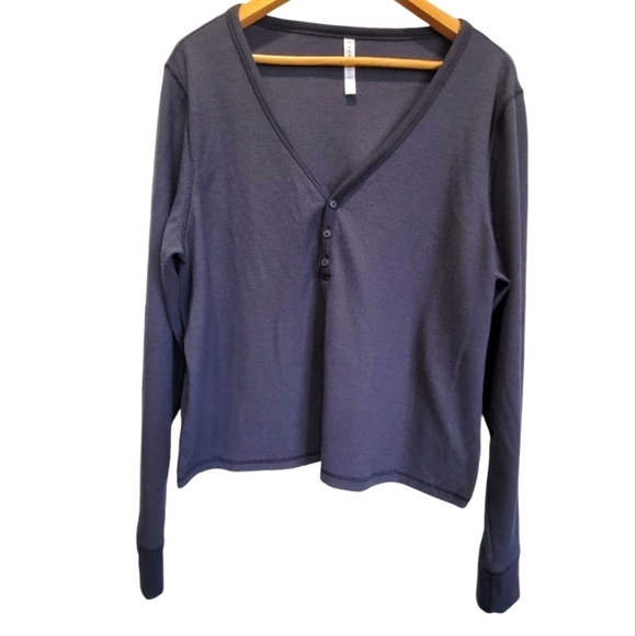 BUNDLE💥2X Fleece Buffalo Check Pajama Pants Paired w/Long Sleeve Ribbed Tee - Picture 3 of 9